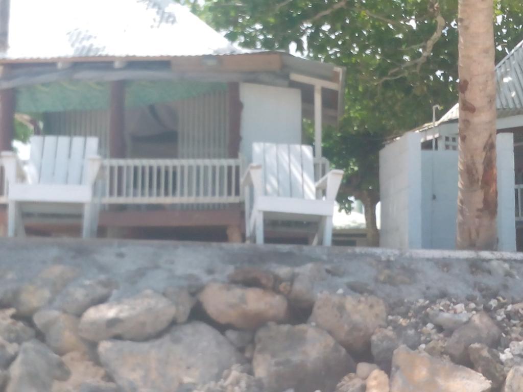 Готель Vacations Beach Fale Manase Екстер'єр фото