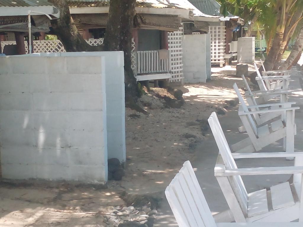 Готель Vacations Beach Fale Manase Екстер'єр фото
