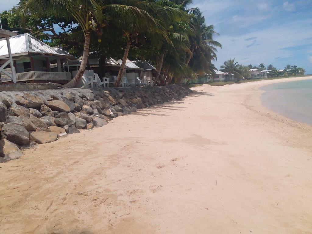 Готель Vacations Beach Fale Manase Екстер'єр фото