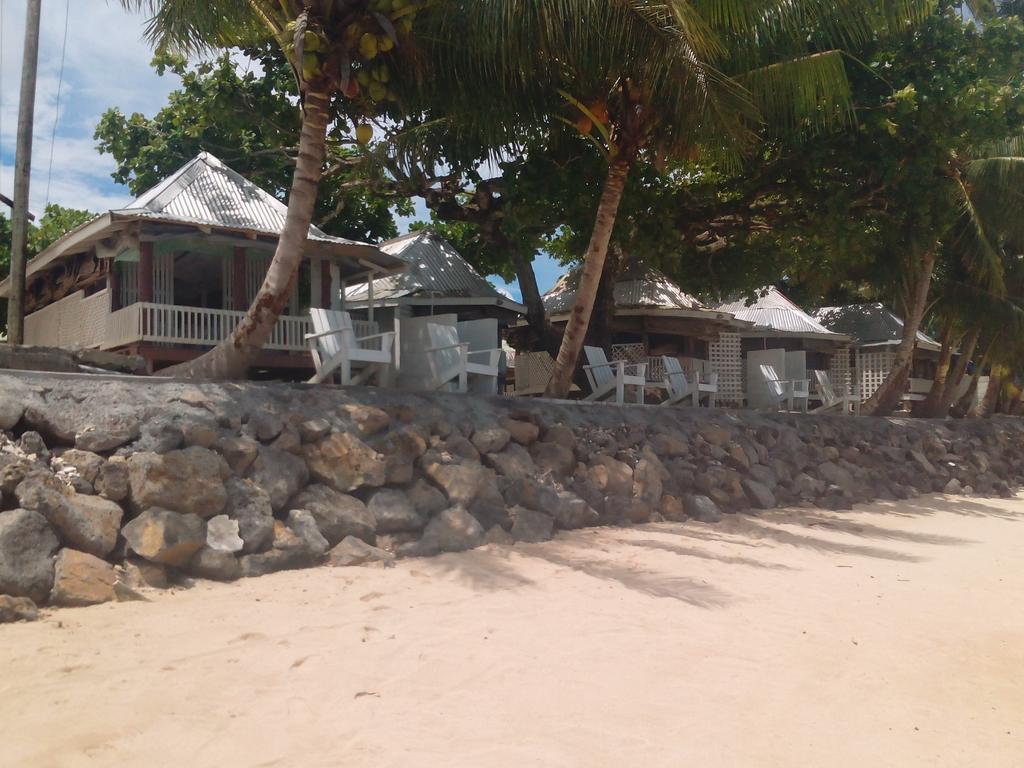 Готель Vacations Beach Fale Manase Екстер'єр фото