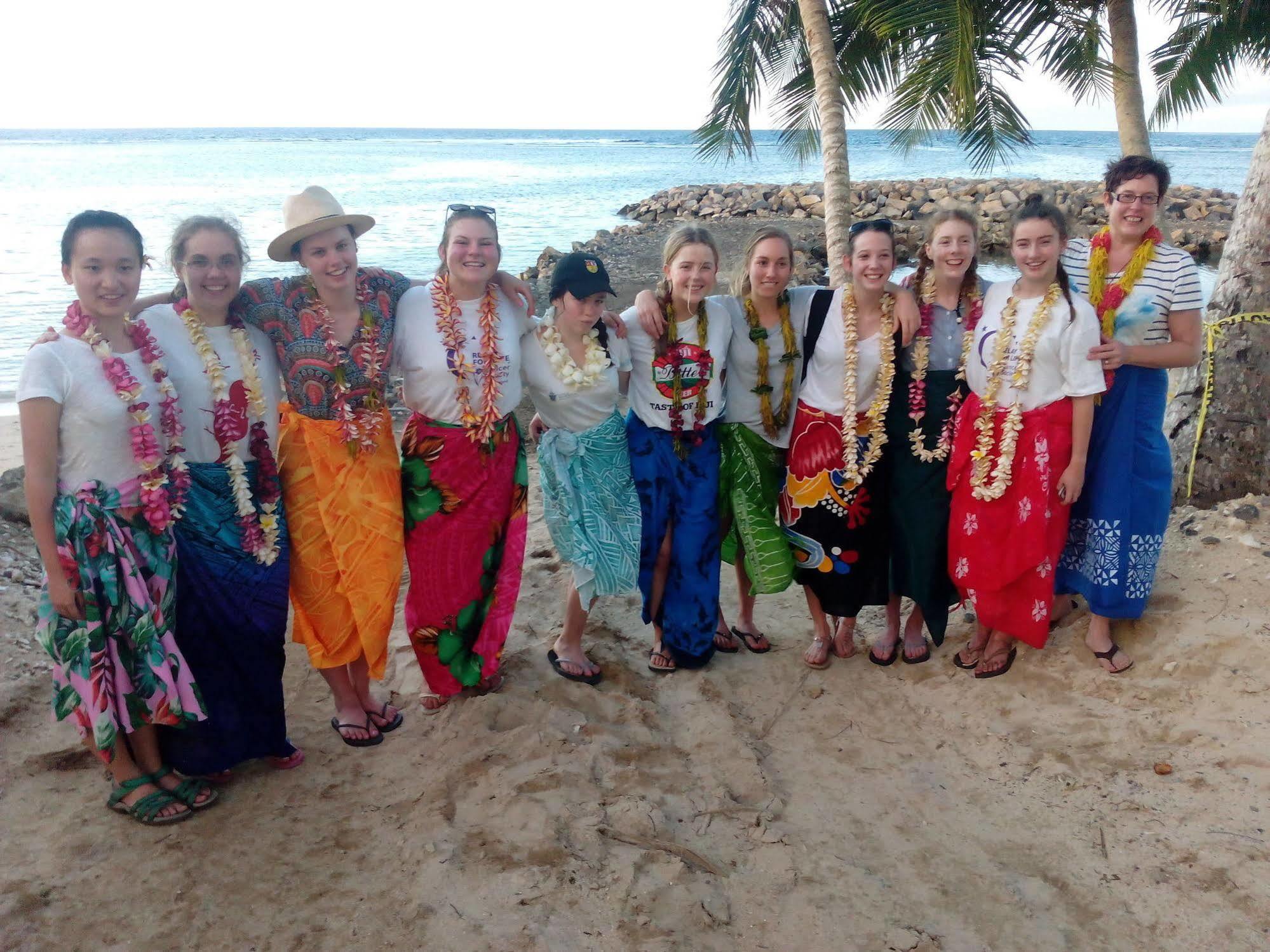 Готель Vacations Beach Fale Manase Екстер'єр фото